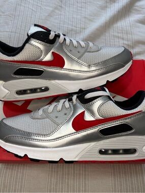 Nike Air Max 90 Silver Bullet Size 11 Sneakers